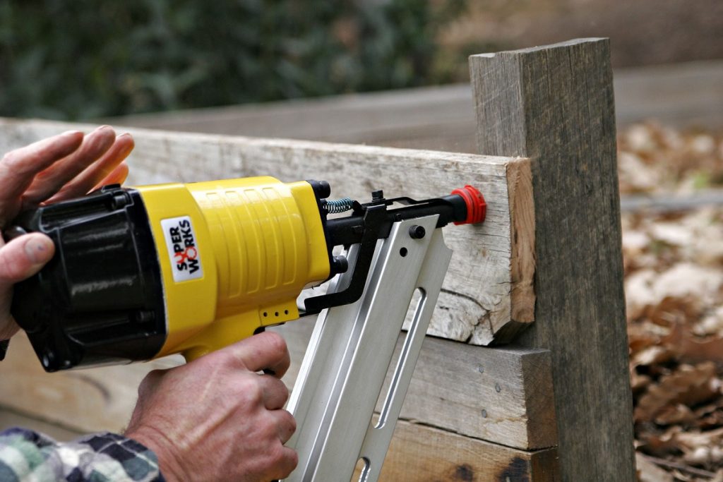 8 Best Cordless Nail Gun for Fencing