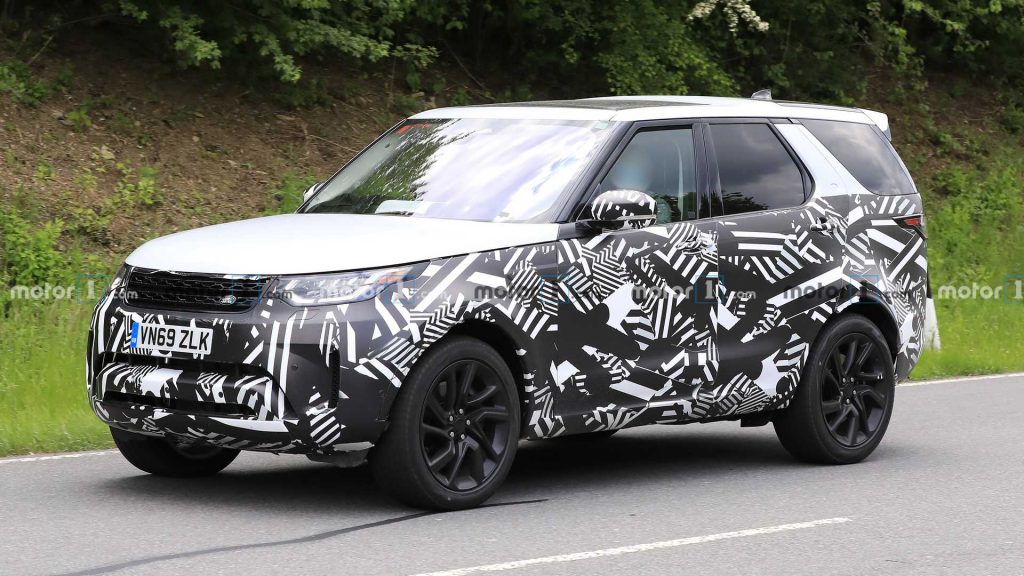 Land Rover Discovery - Side