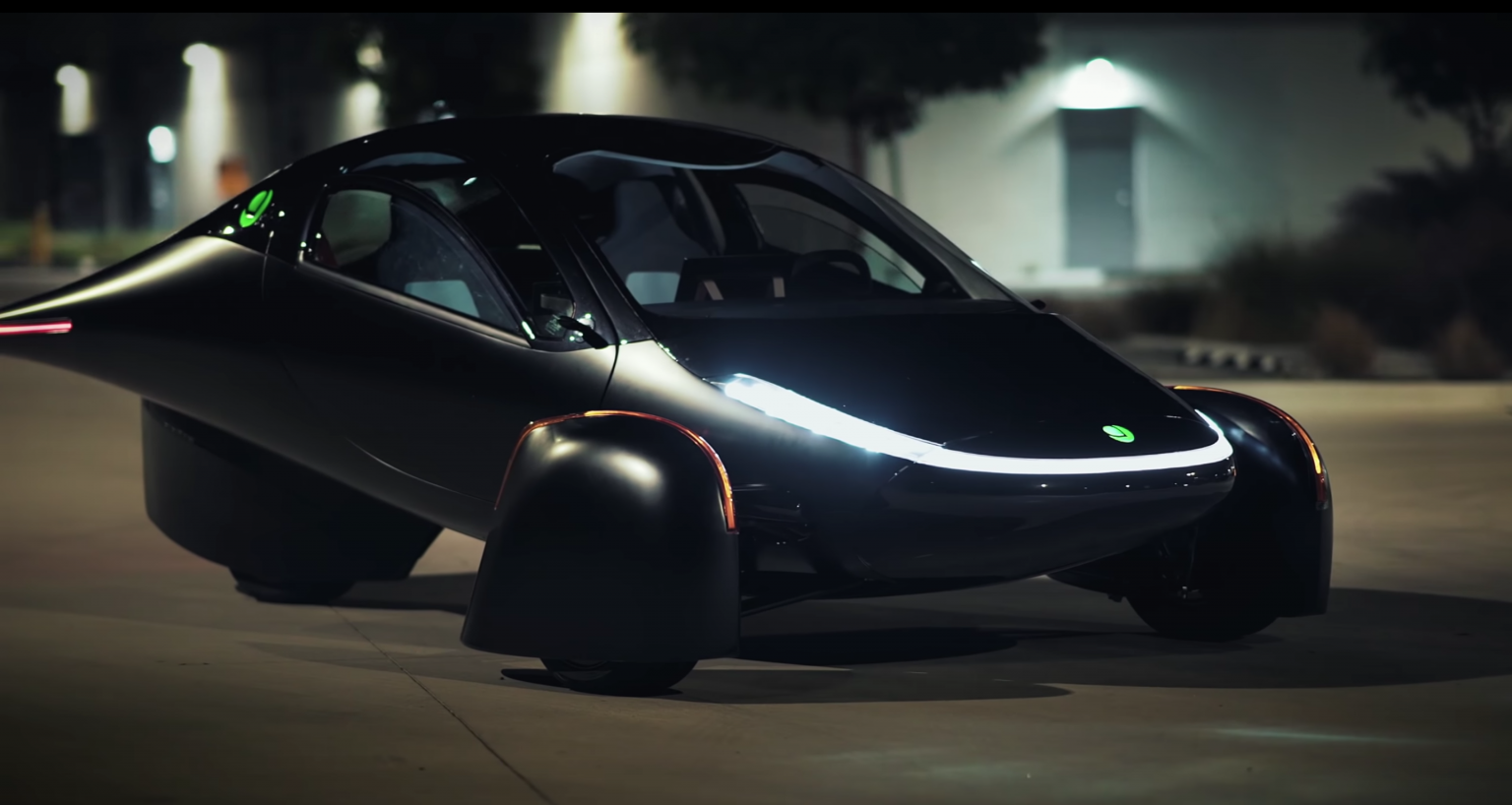 Aptera Unveils New ThreeWheeled EV With up to 1,000 Miles of Range and